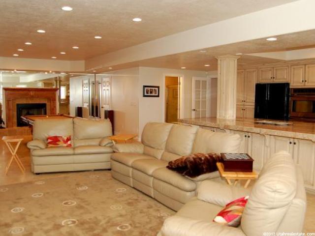 4275 Skyline Dr, Ogden, UT 84403 — photo 7