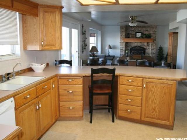 612 S 150 E, Kaysville, UT 84037 — photo 5