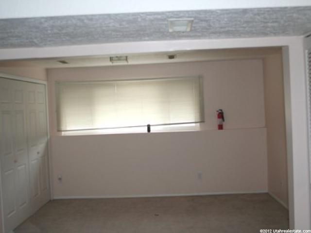 5592 S 3975 W, Roy, UT 84067 — photo 7