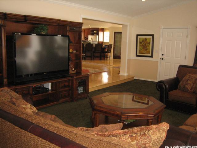 2897 E Robidoux Rd, Sandy, UT 84093 — photo 6