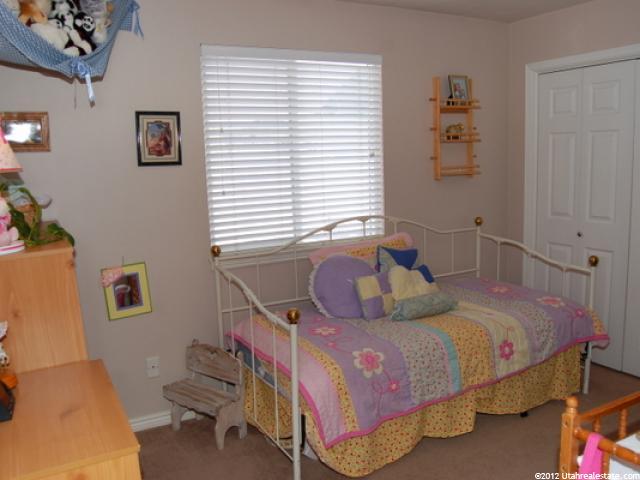 138 W 1850 N, Layton, UT 84041 — photo 10