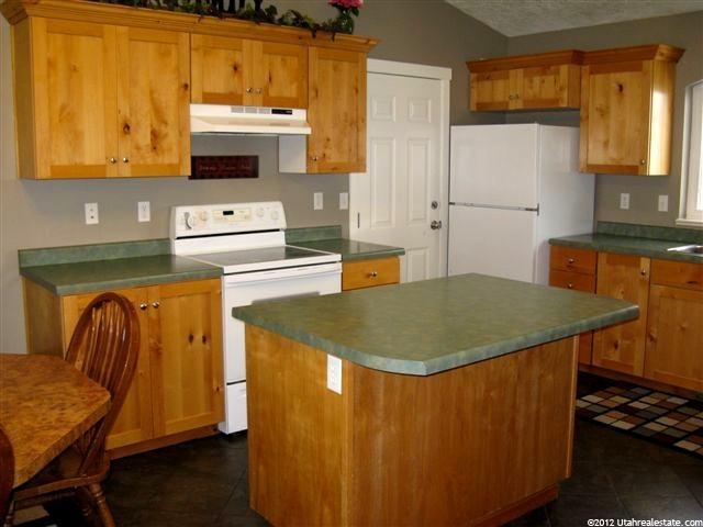 270 Park Meadow Dr, Hyde Park, UT 84318 — photo 5