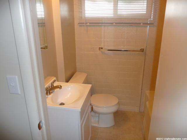 21 E 8880 S, Sandy, UT 84070 — photo 3