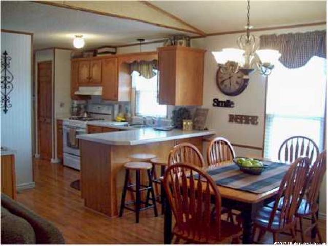 877 W 700 S, Brigham City, UT 84302 — photo 3