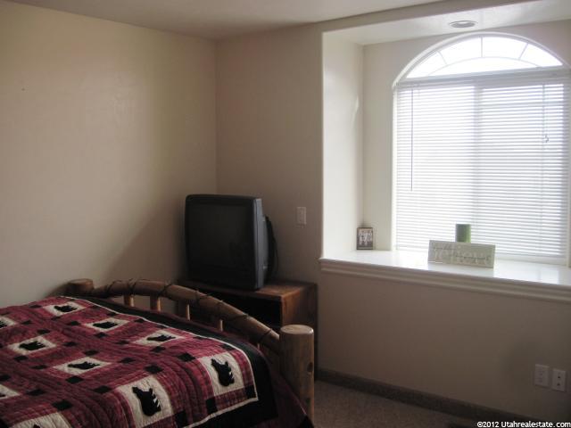 721 E 600 N, Roosevelt, UT 84066 — photo 9