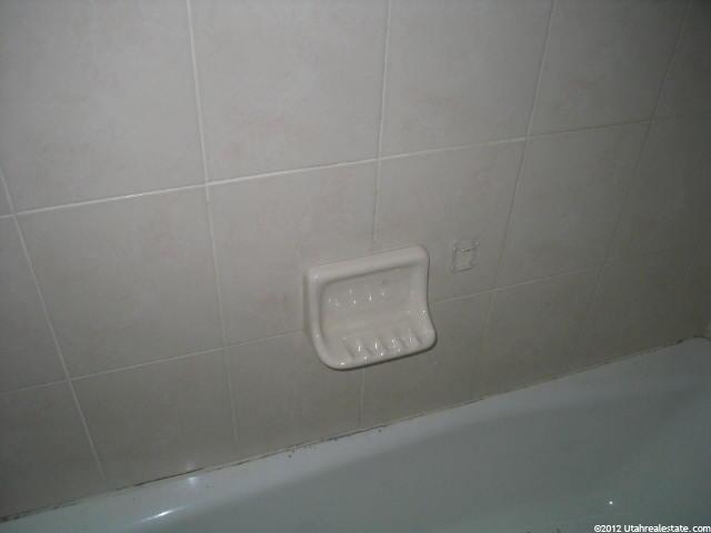 887 N Harrison Blvd, Ogden, UT 84404 — photo 5