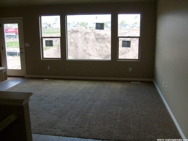 2408 N 1445 W, Clinton, UT 84015 — photo 3