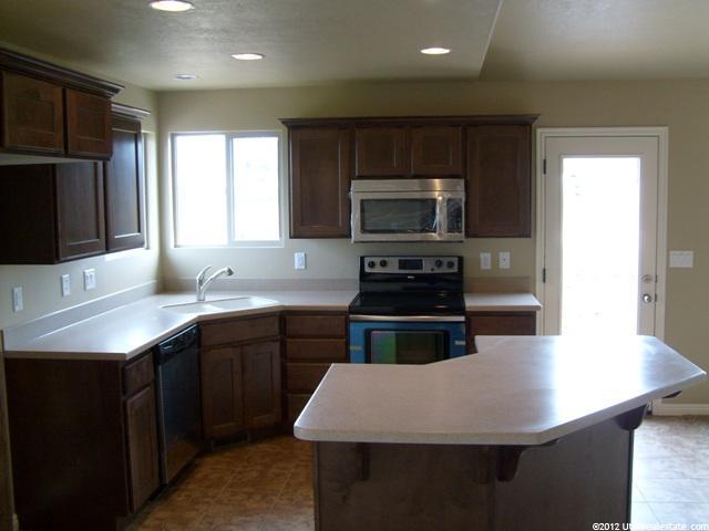 2408 N 1445 W, Clinton, UT 84015 — photo 4