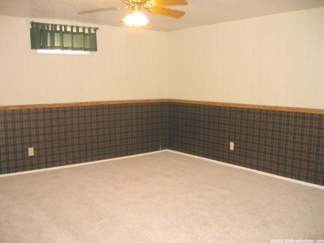554 E Wendy Way, Tremonton, UT 84337 — photo 11