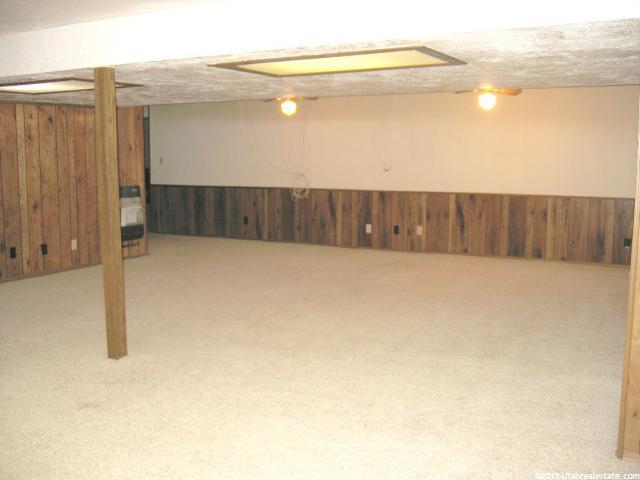 554 E Wendy Way, Tremonton, UT 84337 — photo 9