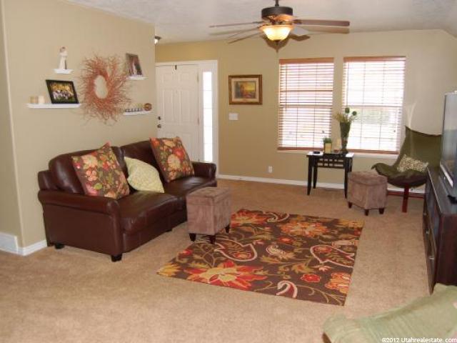 177 E Rawlins Ln, Draper, UT 84020 — photo 2
