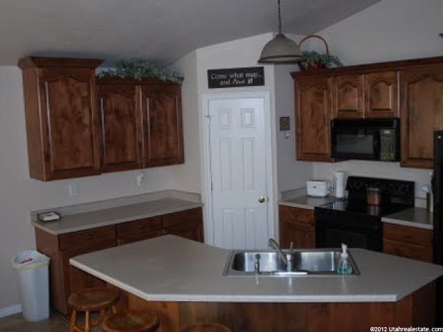3791 S 550 W, Syracuse, UT 84075 — photo 2