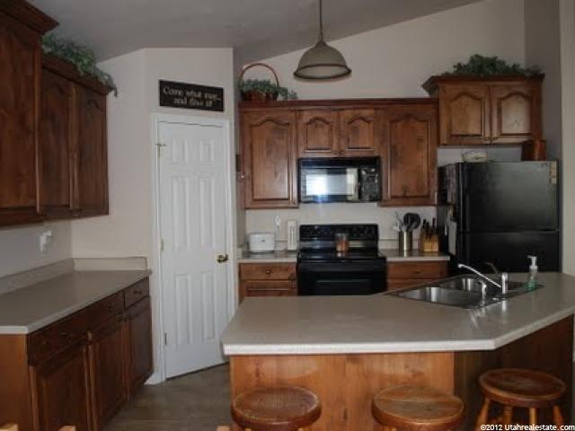 3791 S 550 W, Syracuse, UT 84075 — photo 9