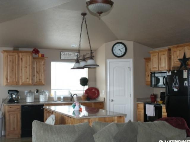 242 N Ranch Rd, Farmington, UT 84025 — photo 2