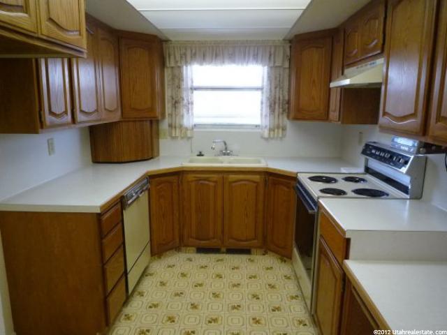 462 N 200 E #462, Logan, UT 84321 — photo 5