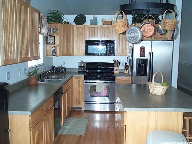 307 N Arts Pl, Providence, UT 84332 — photo 2