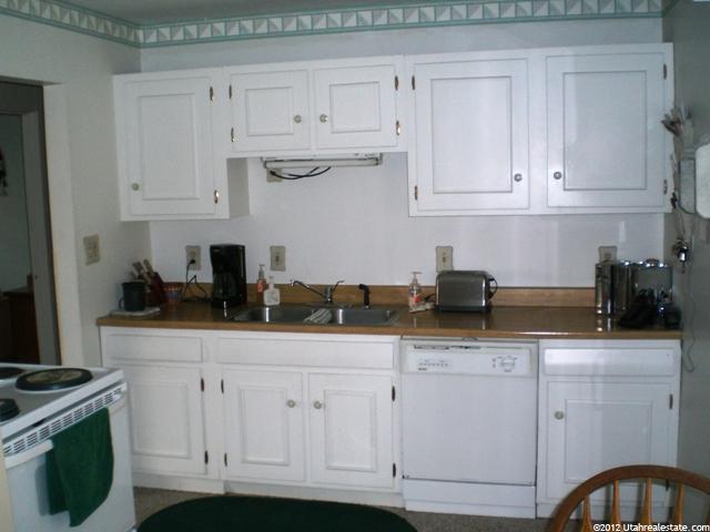 728 S Simoron E, Ogden, UT 84404 — photo 4
