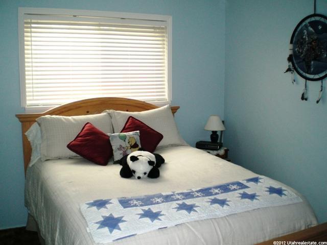 728 S Simoron E, Ogden, UT 84404 — photo 8