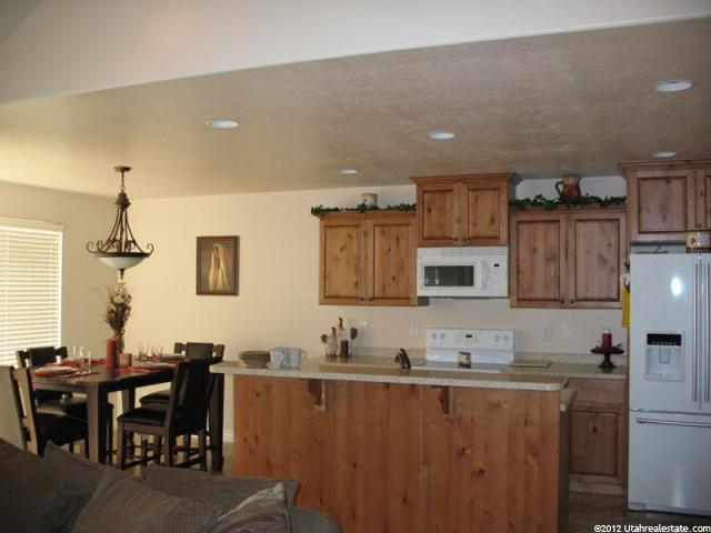 2779 N 2575 W, Farr West, UT 84404 — photo 3