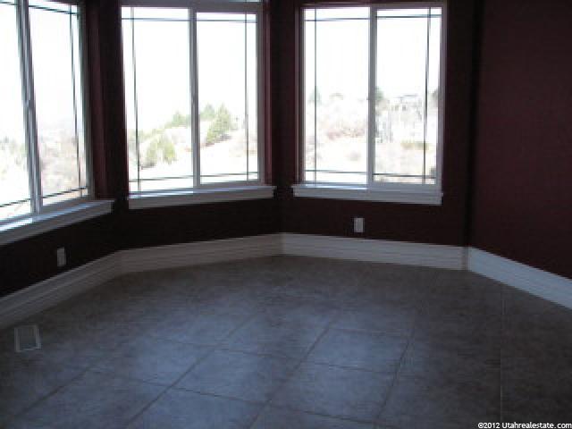 962 S Terrace Dr E, Bountiful, UT 84010 — photo 4