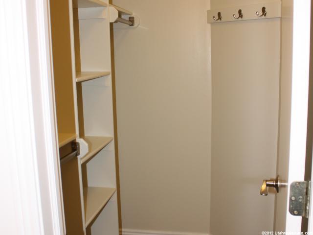 178 Freedom Ln, Ogden, UT 84404 — photo 10