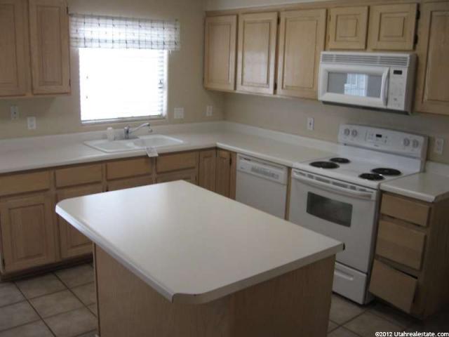 1015 S River Rd #33, St. George, UT 84790 — photo 2