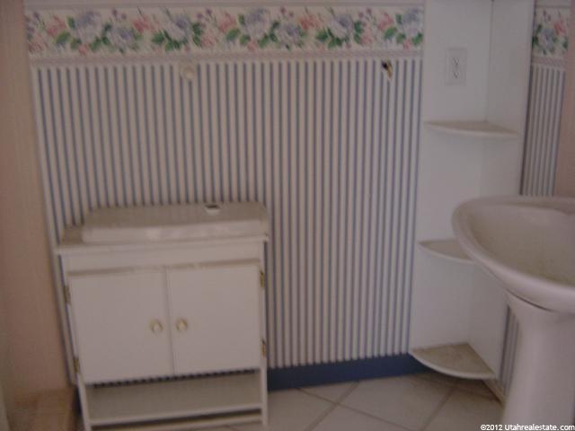 1995 E 3500 S, Vernal, UT 84078 — photo 4