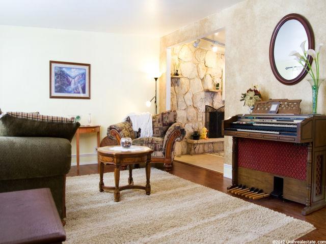 122 S 500 E, Kaysville, UT 84037 — photo 4