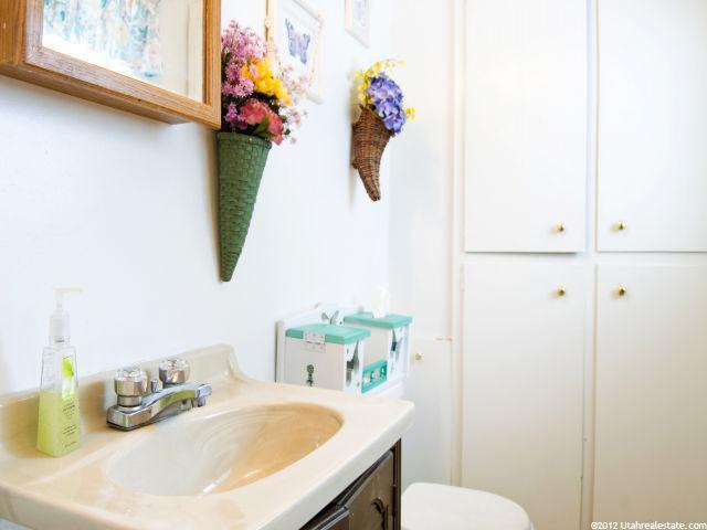 122 S 500 E, Kaysville, UT 84037 — photo 10
