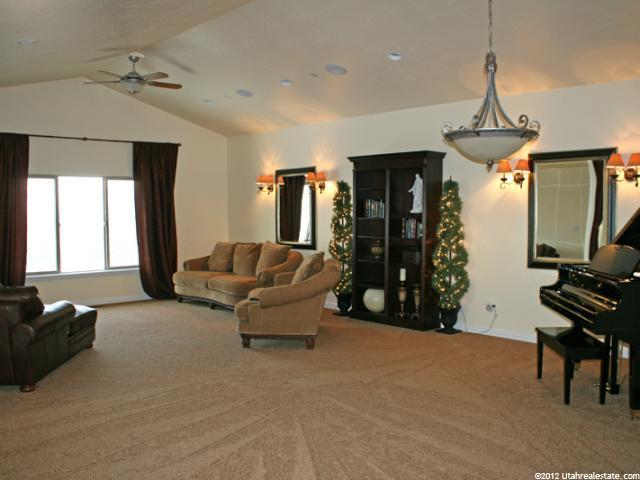 178 E Edgecrest Ln. S, North Salt Lake, UT 84054 — photo 2