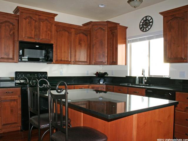 178 E Edgecrest Ln. S, North Salt Lake, UT 84054 — photo 3