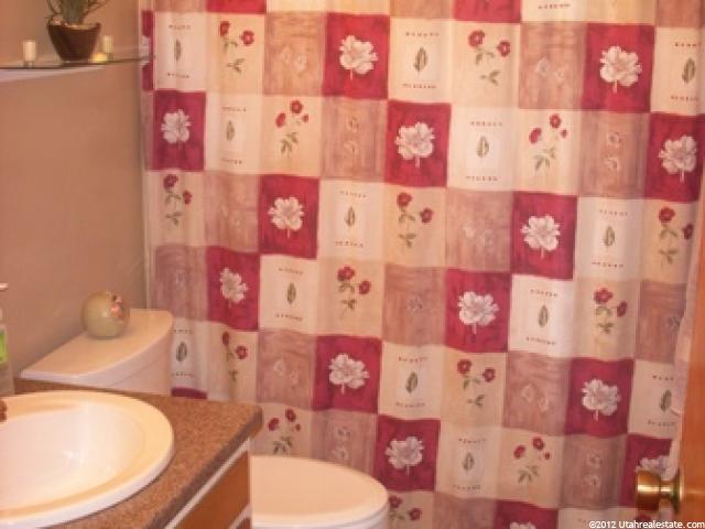 391 Robins Ave, Ogden, UT 84404 — photo 6