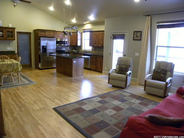 228 E 525 S, Providence, UT 84332 — photo 2