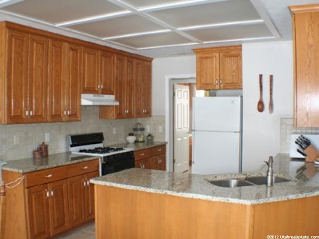 882 Windsor Ln, Kaysville, UT 84037 — photo 11
