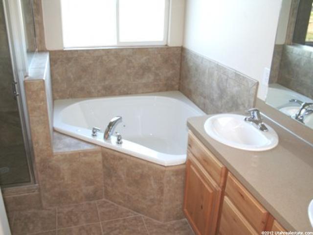 1843 S 2150 W, Syracuse, UT 84075 — photo 12