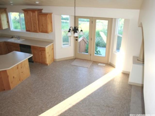 1843 S 2150 W, Syracuse, UT 84075 — photo 7