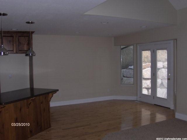 2622 E 6500 S, Uintah, UT 84403 — photo 3