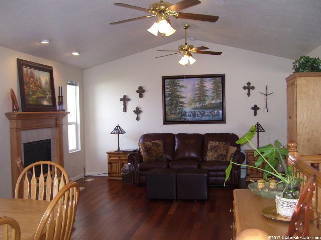 1192 N 900 W, Clinton, UT 84015 — photo 3