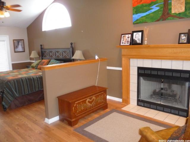 7937 S Broken Ridge Dr E, Sandy, UT 84094 — photo 4