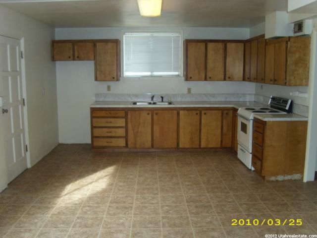 30 E 500 S, St. George, UT 84770 — photo 6