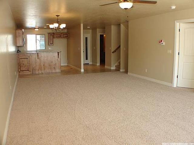 745 W 4400 S, Riverdale, UT 84405 — photo 2