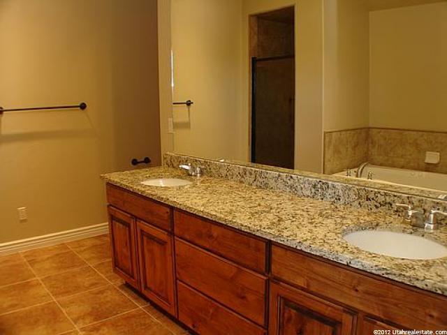 745 W 4400 S, Riverdale, UT 84405 — photo 12