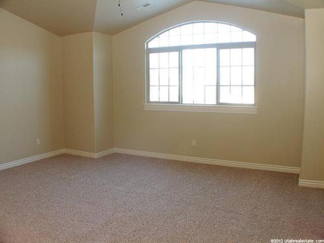 745 W 4400 S, Riverdale, UT 84405 — photo 5