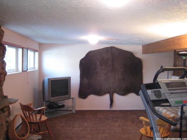 318 E 1140 N, Logan, UT 84341 — photo 4