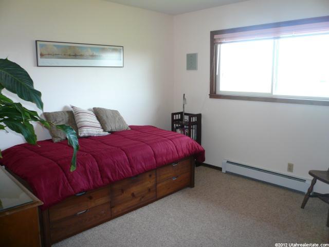 318 E 1140 N, Logan, UT 84341 — photo 6