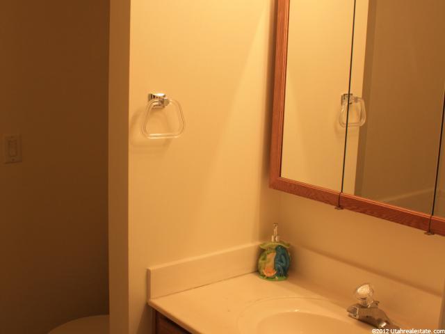 5474 S 925 E, South Ogden, UT 84405 — photo 6