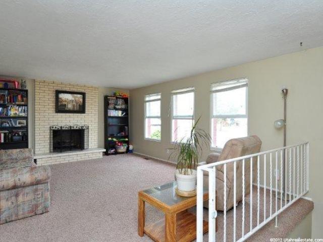 6067 S 2900 W, Roy, UT 84067 — photo 10