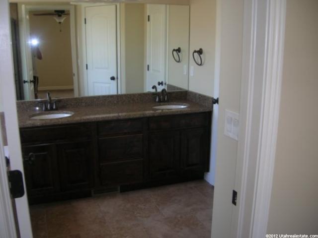 39 S 3525 W, Layton, UT 84041 — photo 6