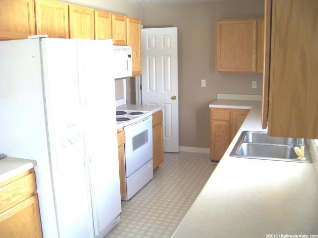 4736 S 4075 W, Roy, UT 84067 — photo 3
