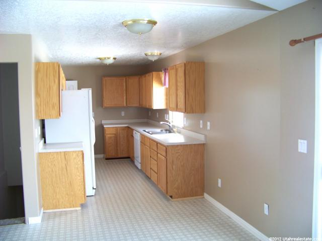 4736 S 4075 W, Roy, UT 84067 — photo 4